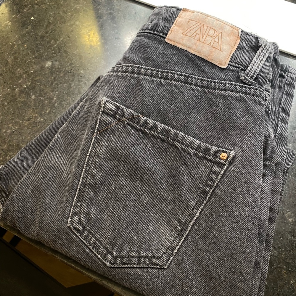 Zara womens mom jeans grey denim! Size 2